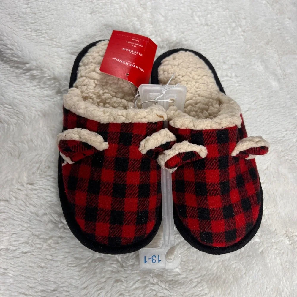 WonderShop Kids Slippers Red Black Buffalo Plaid Sherpa Lined Cozy Size 13-1 NWT